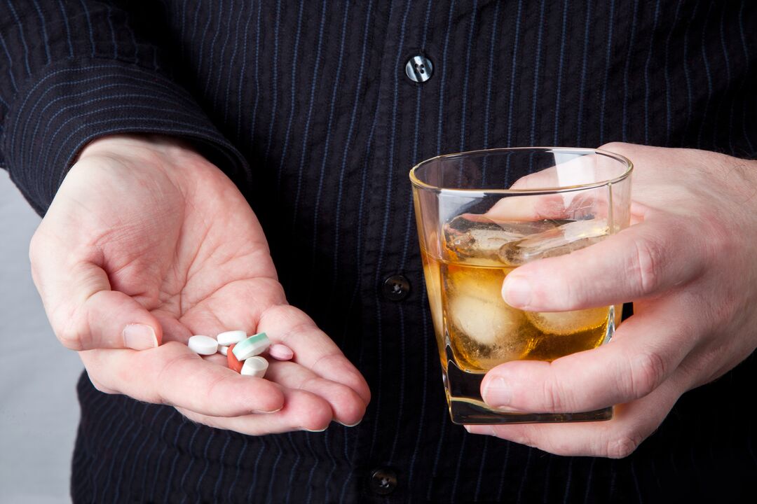 Whiskey and antibiotic compatibility